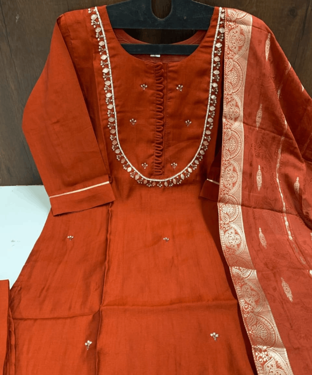 Elegant Silk Kurta Set with Banarasi Dupatta