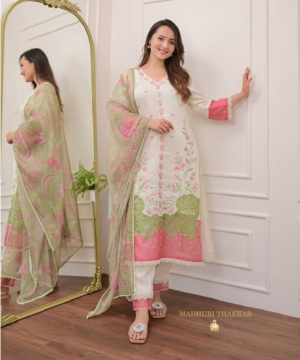 Banarasi Cotton Pakistani Suit Set with Organza Dupatta & Pearl Moti Mala