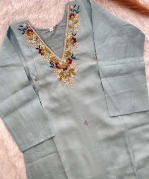 Premium Roman Silk Handwork Kurta Set with Digital Print Organza Dupatta – NF2884 (3)